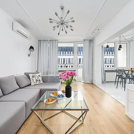 Apartment P&o Boya-zelenskiego *